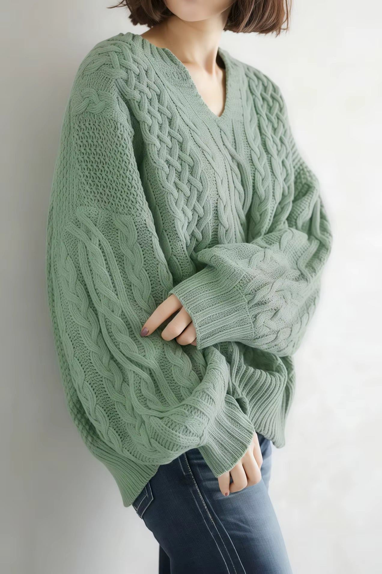 Women’s Cable Knit Keyhole Neck Oversized Sweater Pullover